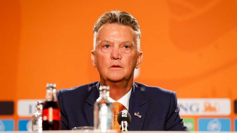 Van Gaal schaart zich achter KNVB inzake Qatar: 'Duidelijk dat je actie moet voeren'