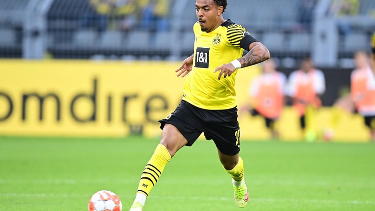 Malen krijgt kans bij Dortmund met basisdebuut in de Bundesliga