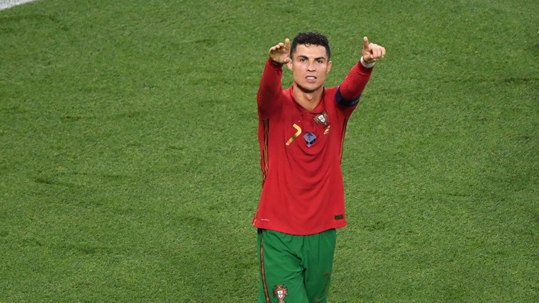 Veelvraat Ronaldo berooft Ali Daei van zijn legendarische record