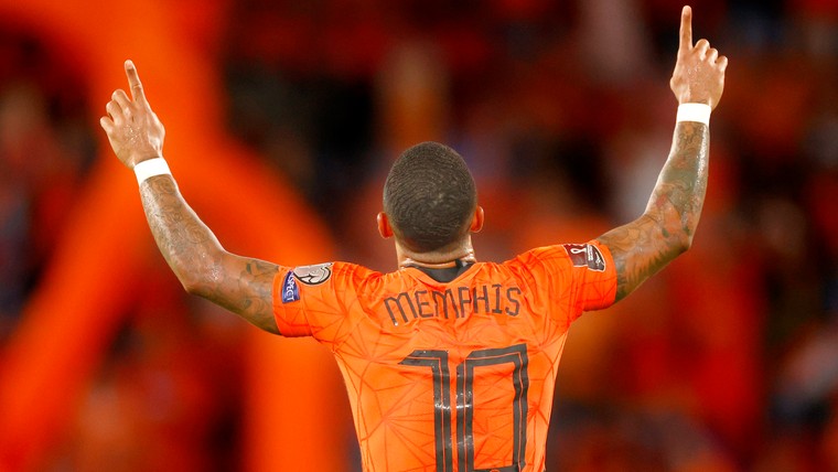 Topscorer Memphis heeft Sneijder bijna te pakken