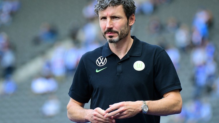 Van Bommel wil PSV-kunstje herhalen met Wolfsburg: 'Daar teken ik voor'