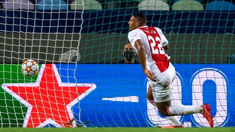 Wat een Europees debuut voor Ajax: Haller met recordstart