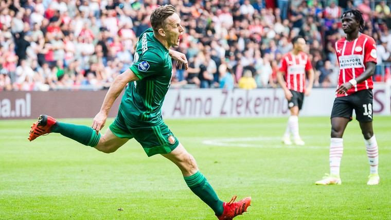 Toornstra schiet Feyenoord op schitterende wijze op voorsprong tegen PSV
