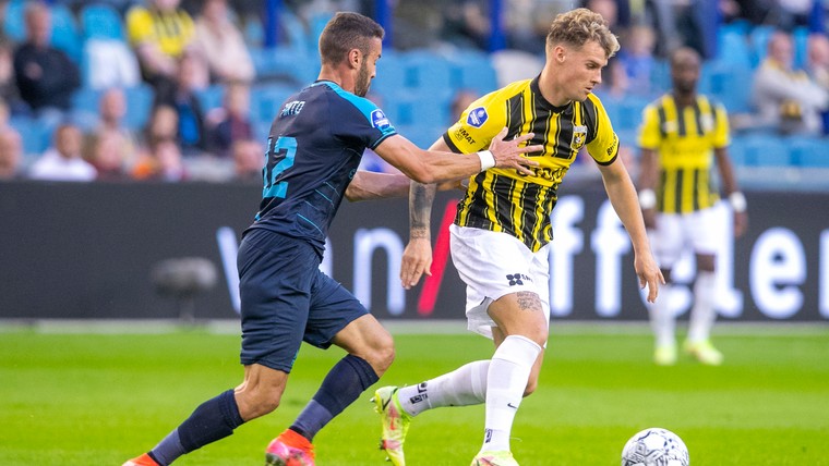 Kwakkelend Vitesse komt 'cornergoal' maar deels te boven