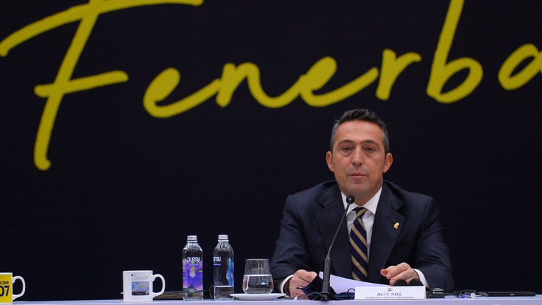Hoe geld van Fenerbahçe terechtkwam bij een autobedrijf uit Doetinchem
