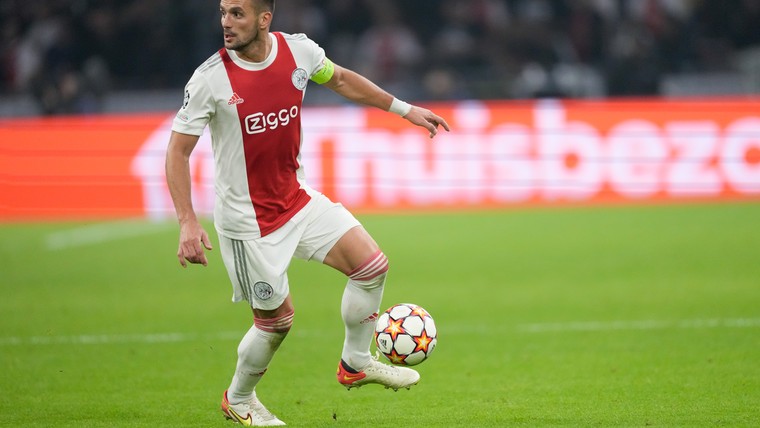 Ajax op Rapport: fraaie cijfers, Tadic grote uitblinker