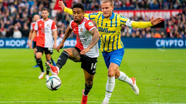 Feyenoord-debutant Nelson over peptalk Slot: 'Precies wat je wil horen'