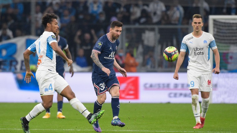PSG houdt na bizar incident rondom Messi punt over aan 'Le Classique'