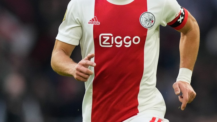 Ajax slaat commerciële slag en verlengt met hoofdsponsor Ziggo