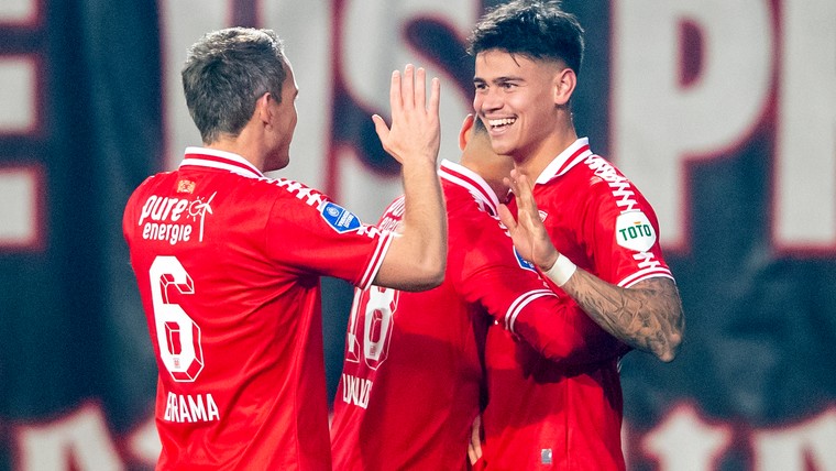 Primeur Hilgers bezorgt FC Twente eerste zege op Heracles sinds 2017