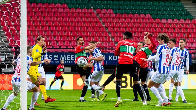 Levendig duel tussen NEC en Heerenveen levert geen winnaar op