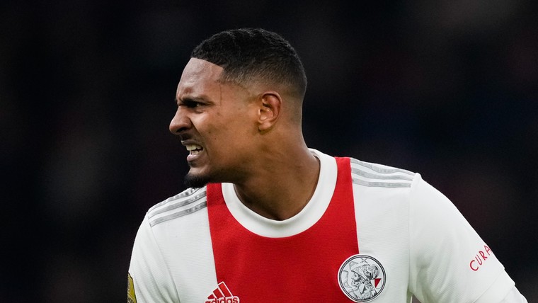Pijnlijke avond voor Ajax: Go Ahead stunt in Amsterdam
