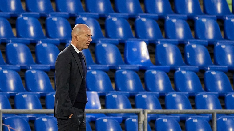 'Trainerskerkhof PSG krijgt nieuw slachtoffer: gesprek met Zidane loopt al'