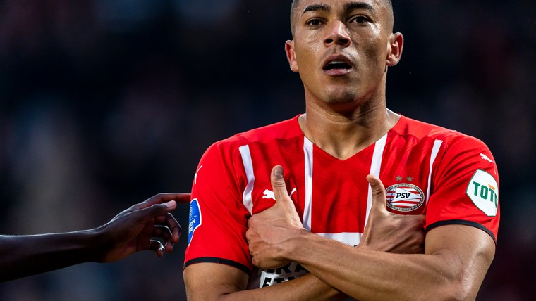 PSV-spits Vinícius gaat voor WK-deelname met Brazilië