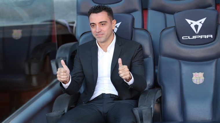 Xavi zorgt met eerste Barcelona-opstelling direct voor verrassing