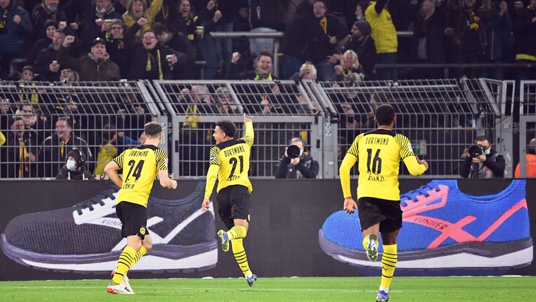 Malen maakt Dortmund blij: 'Het werd tijd dat hij zou scoren'