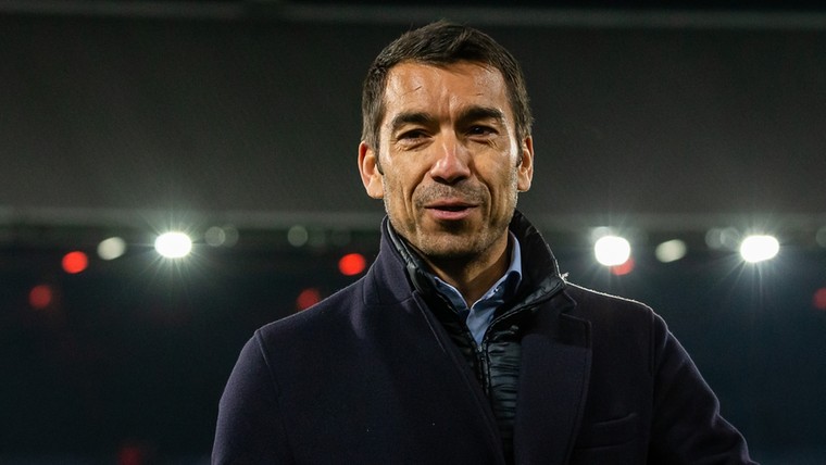 Van Bronckhorst gepresenteerd: 'Rangers is vergelijkbaar met Feyenoord'