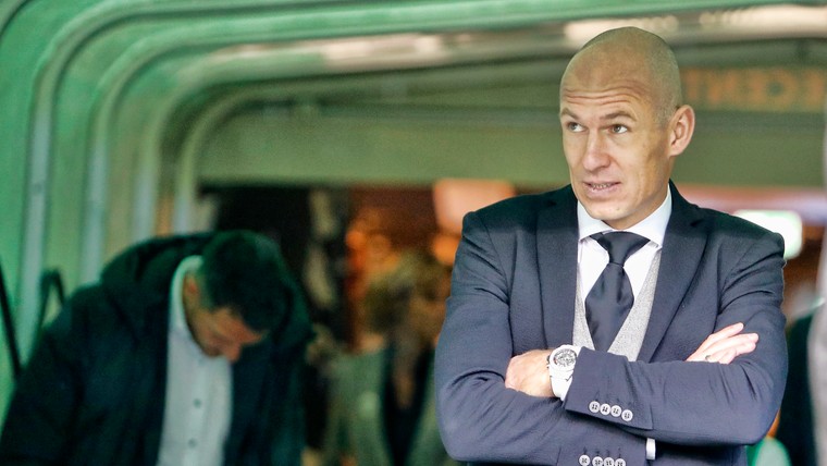 Arjen Robben wil geen afscheidswedstrijd bij Bayern: 'Iets spontaans is leuker'