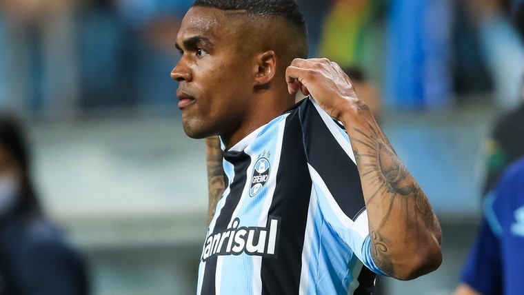 Douglas Costa wekt na controverse met juichen woede op rampdag Grêmio
