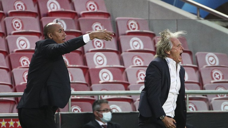 Benfica verwacht zware opgave tegen Ajax na 'spectaculaire groepsfase' 