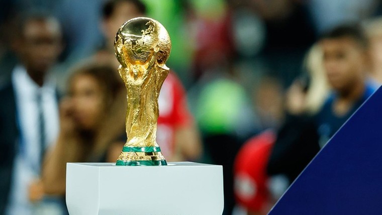 FIFA brengt steun van fans in bij offensief voor WK-plannen