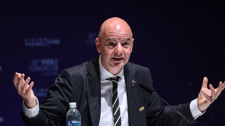 FIFA-baas voelt steun voor WK-plannen: 'Meerderheid zou vóór stemmen'