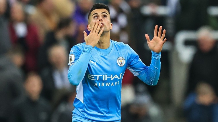 Cancelo ondanks overval in selectie Manchester City