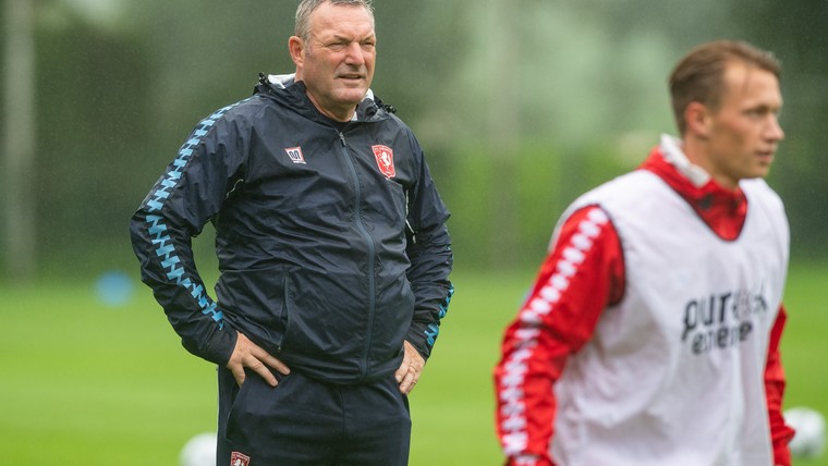 Tevreden Jans ziet verbeterpunt voor FC Twente: 'Dat zit ook in deze selectie'