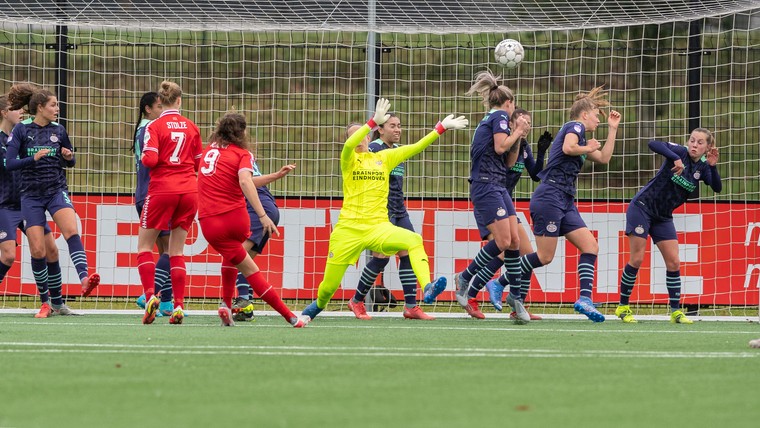 FC Twente herovert koppositie dankzij treffers Eredivisie-topscorer Kalma 