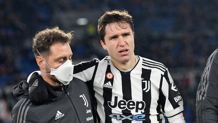 Juventus bevestigt einde seizoen Chiesa: lange revalidatie start