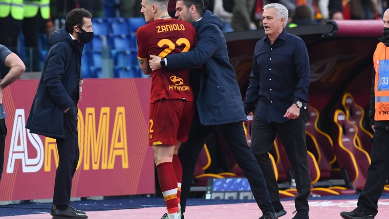 Zaniolo door het lint en Mourinho zinspeelt op complot tegen Roma