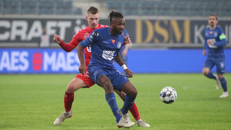 'Hoofdsponsor AA Gent eist dat speler niet meer in actie komt'