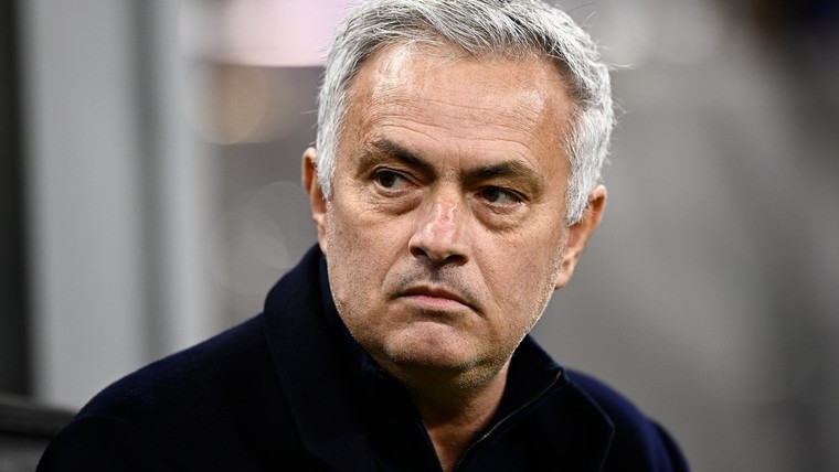 Geïrriteerde Mourinho dreigt weg te lopen van persconferentie