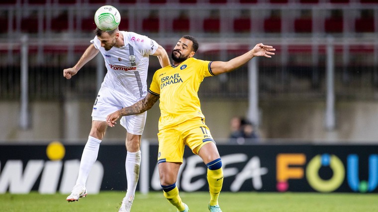 Kuwas ziet kansen in return tegen PSV: 'Kijken waar we ze pijn kunnen doen'