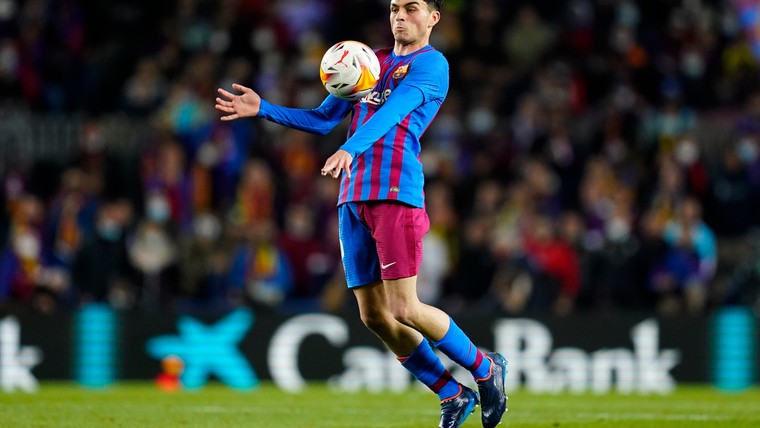 Pedri betovert Camp Nou: 'Hij doet me erg denken aan Iniesta'