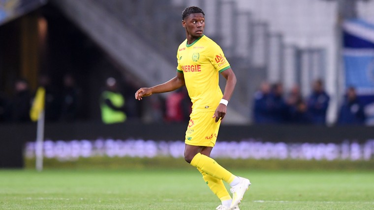 FC Nantes gedwongen om voormalig NEC'er Limbombe in ere te herstellen