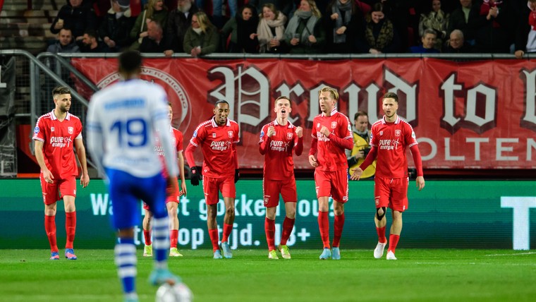 FC Twente hijgt dankzij Rots en Unnerstall Feyenoord in de nek