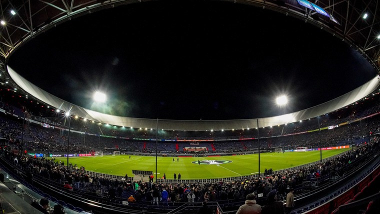 Feyenoord legt talentvolle Zweedse aanvaller (15) vast