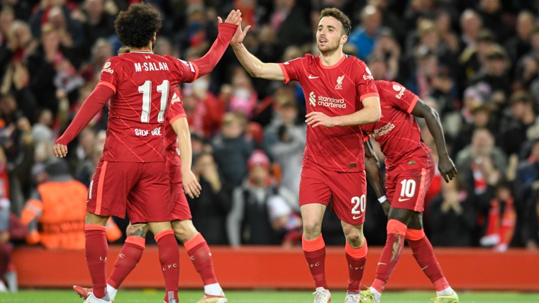 Bloedstollende titelrace in Premier League: Liverpool wint en passeert City