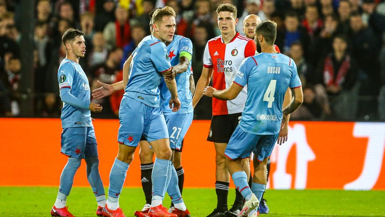 Sterk gewijzigd Slavia pakt koppositie richting return tegen Feyenoord