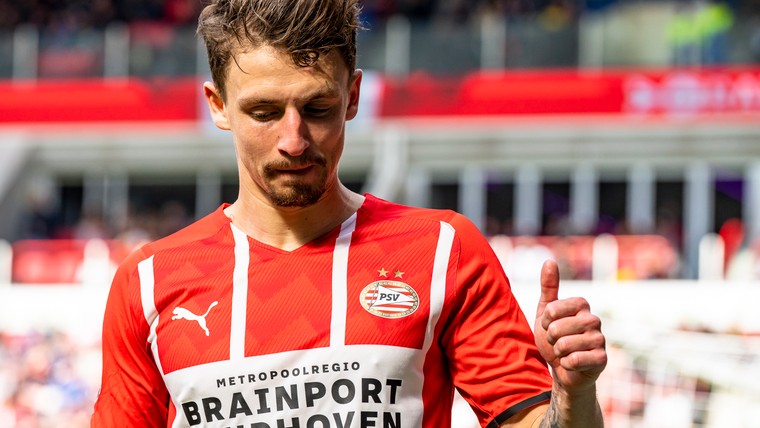PSV bevestigt: einde seizoen voor Boscagli door ernstige blessure