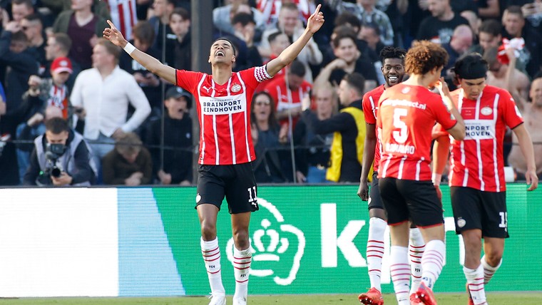 Veerkrachtig PSV troeft Ajax af en verovert de TOTO KNVB-beker