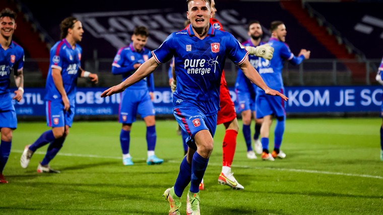 FC Twente slaat volgende slag en neemt Sadílek over van PSV