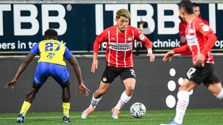 Ritsu Doan verdrijft zijn twijfels bij PSV: 'De titelstrijd wordt nog echt spannend'