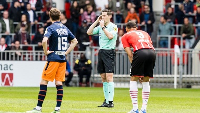 Uitleg Kamphuis over goedgekeurde PSV-goal blijft voor verbazing zorgen