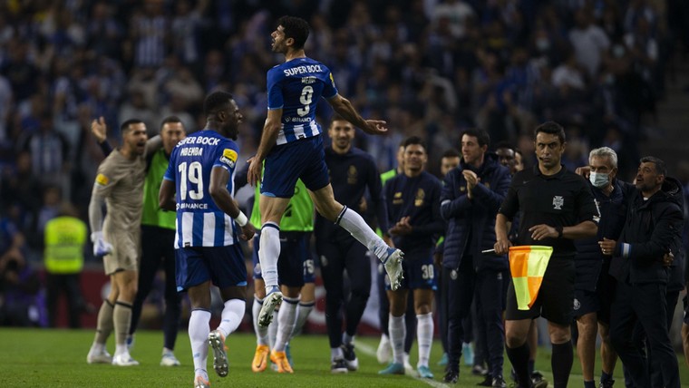 Zelfs doelpuntenmachine Núnez kan FC Porto niet van titel afhouden