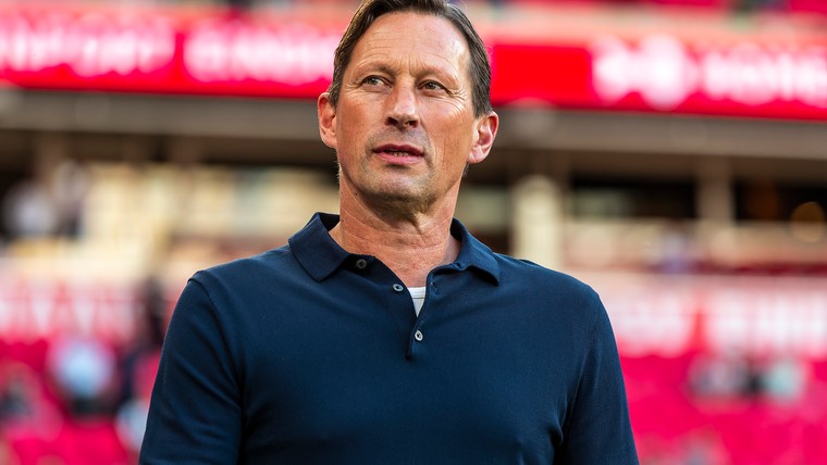Schmidt: 'Altijd een uitdaging om met Ajax in een competitie te zitten'