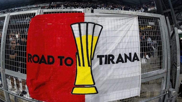 Feyenoord en AS Roma trekken gezamenlijk de wijken van Tirana in