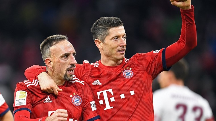 Ribéry waarschuwt Bayern, Lewandowski voedt geruchten over vertrek