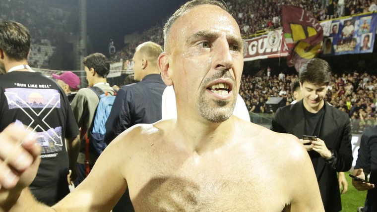 Ribéry door ontsnapping Salernitana als veertiger nog actief in Serie A